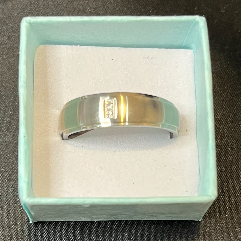 Diamond Wedding Band Brand New Beautiful